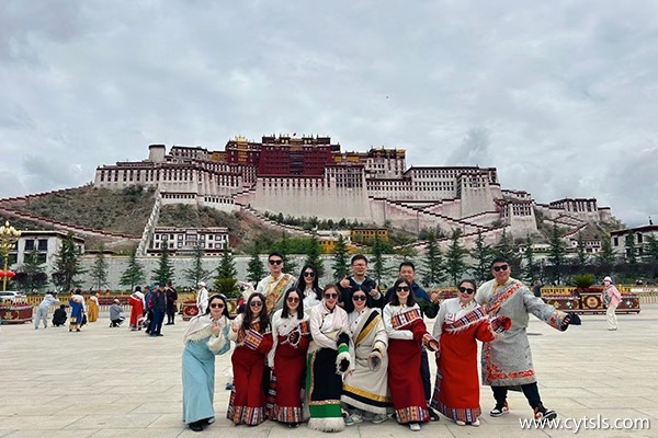 報(bào)團(tuán)去西藏旅行一人費(fèi)用多少