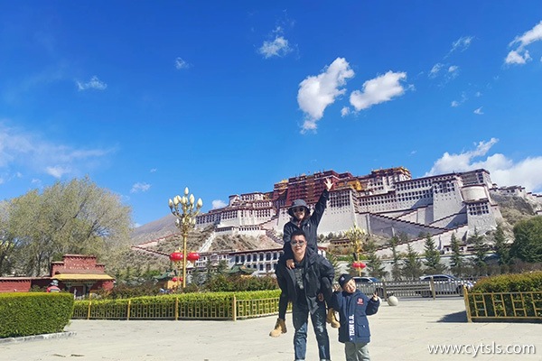 帶小孩去西藏玩七天多少費(fèi)用